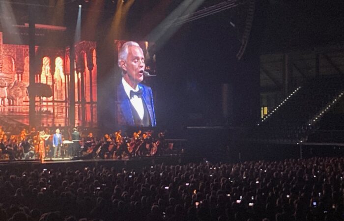 Andrea Bocelli in der Arena Leipzig – mit einer Stimme und einem Lächeln „direkt ins Herz“